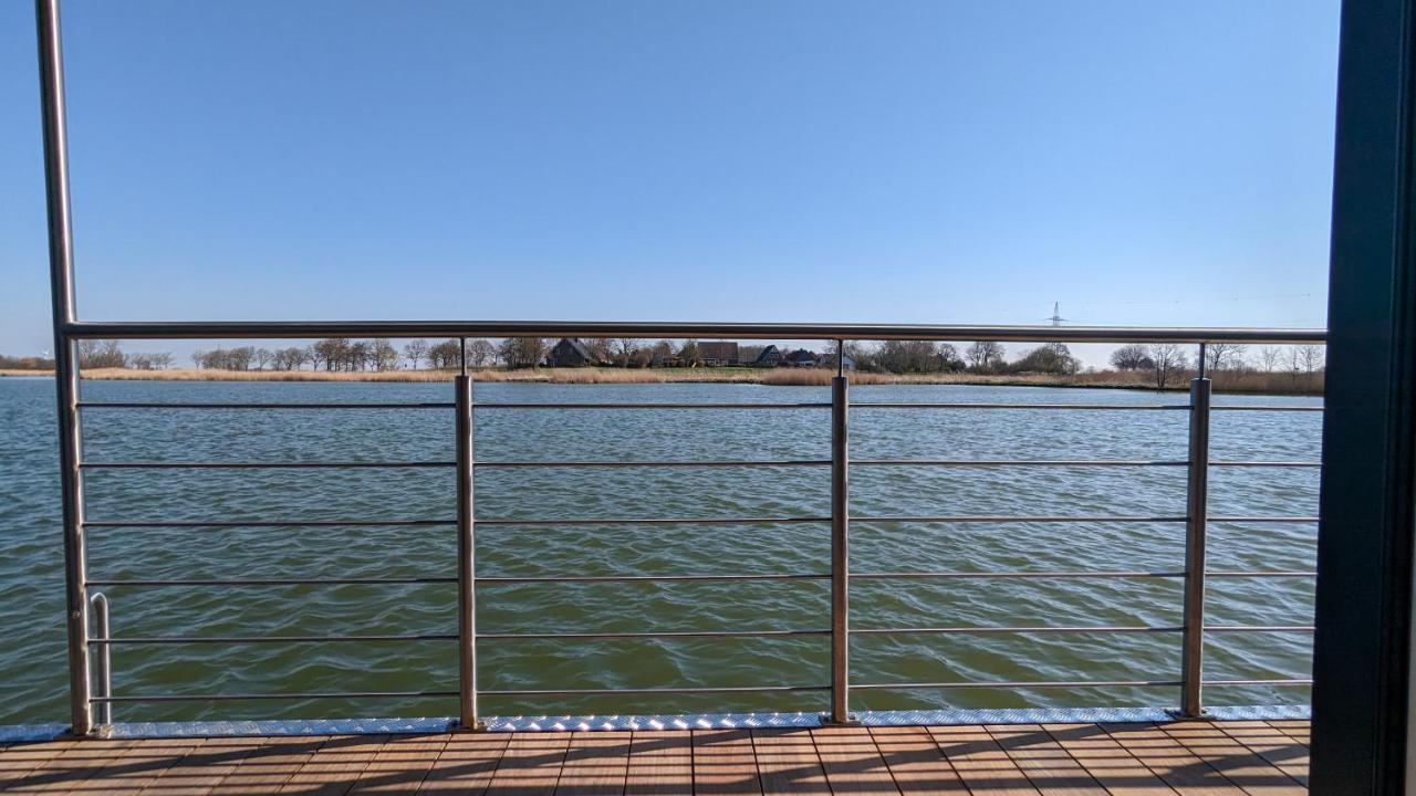 Hausboot Wangermeerblick シリヒ エクステリア 写真